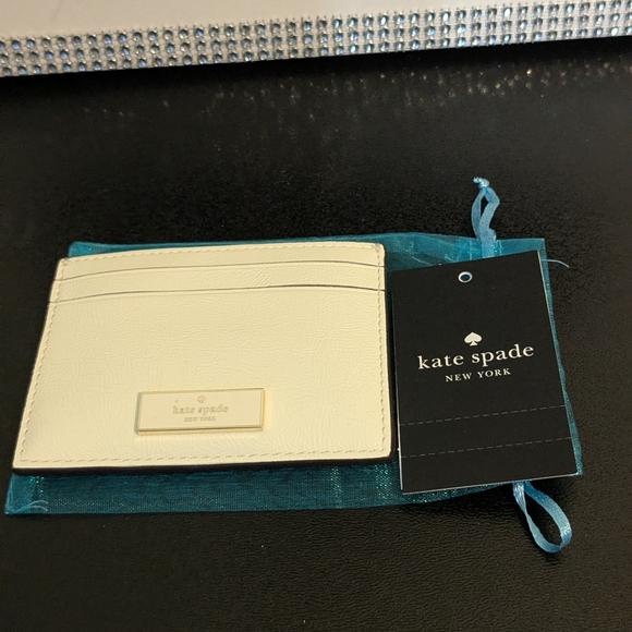 Kate Spade NWT White Card Holder - Picture 4 of 5